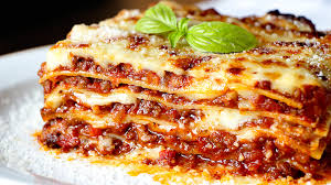 Lasagna con carne, acelga, ricota, jamon y muzza